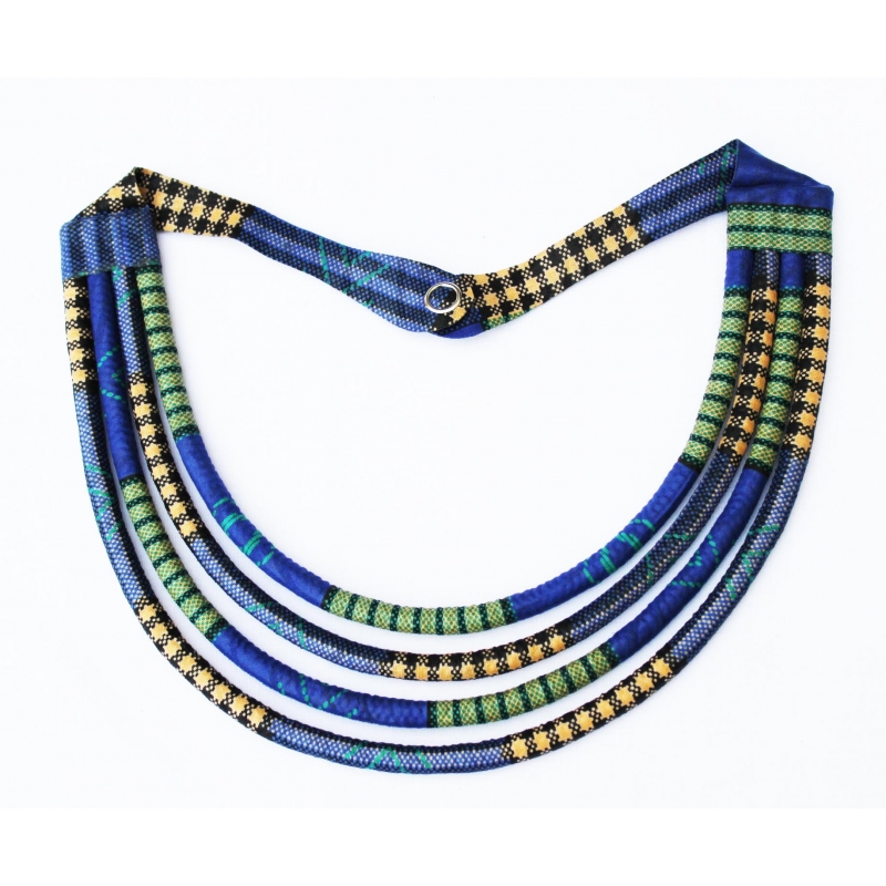 Collier en tissu multi-rangs, imprimé wax bleu/vert/jaune